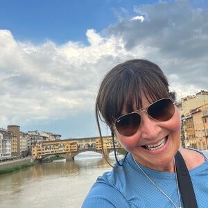 Meet your Posher, Traci